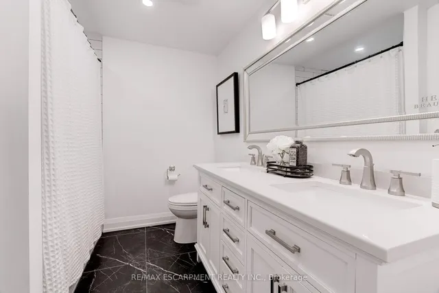 Additional image 24 of 1115 Paramount Dr Unit 53