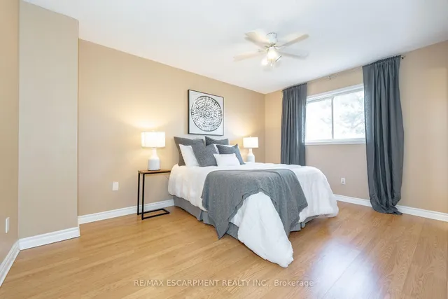 Additional image 27 of 2485 Newport St