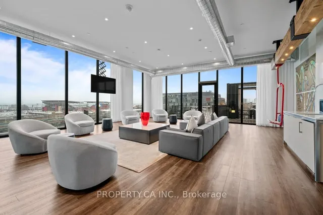 Additional image 25 of 135 East Liberty St Unit 1003