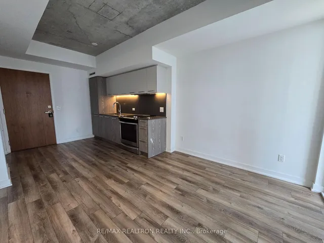 Additional image 3 of 30 Baseball Pl Unit 604