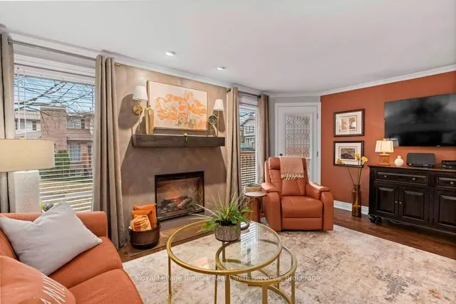 Additional image 5 of 1508 Upper Middle Rd Unit 5