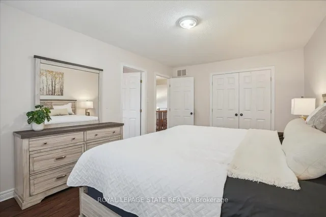 Additional image 5 of 32 Sonoma Lane