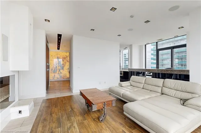 Additional image 5 of 2121 Lake Shore Blvd Unit UPH2701