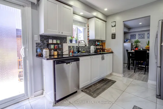 Additional image 8 of 48 Lawndale Cres