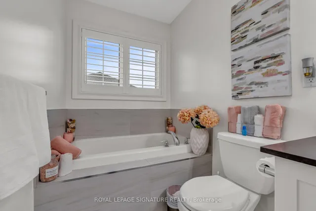 Additional image 28 of 8 Gruenwald Gate