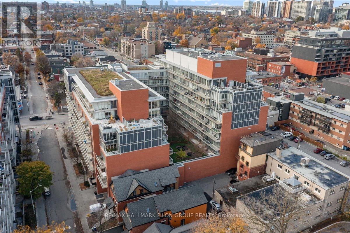 527 - 349 MCLEOD STREET|Ottawa, Ontario K2P0S1