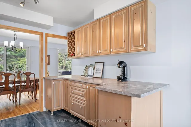 Additional image 4 of 120 Royal Palm Dr