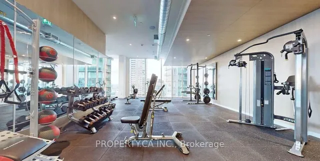 Additional image 30 of 135 East Liberty St Unit 1003