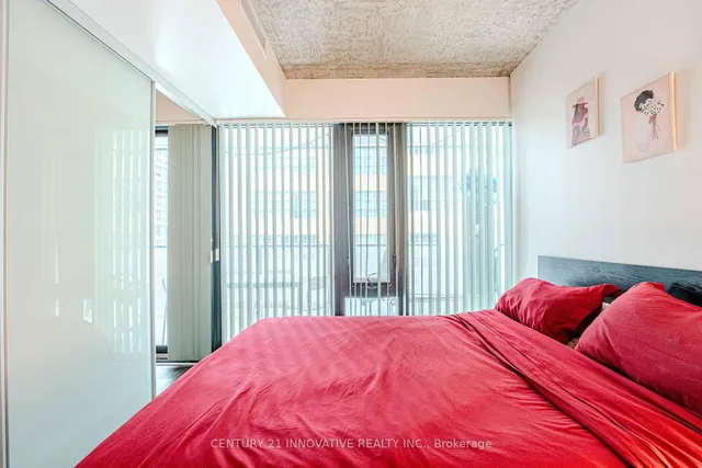 Additional image 28 of 185 Roehampton Ave Unit 315