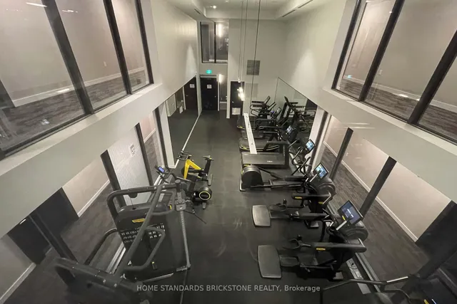 Additional image 18 of 158 Front St Unit 412