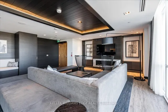 Additional image 42 of 2025 Maria St Unit 1401