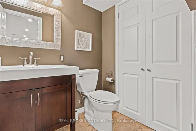 Additional image 33 of 2257 Silverbirch Crt