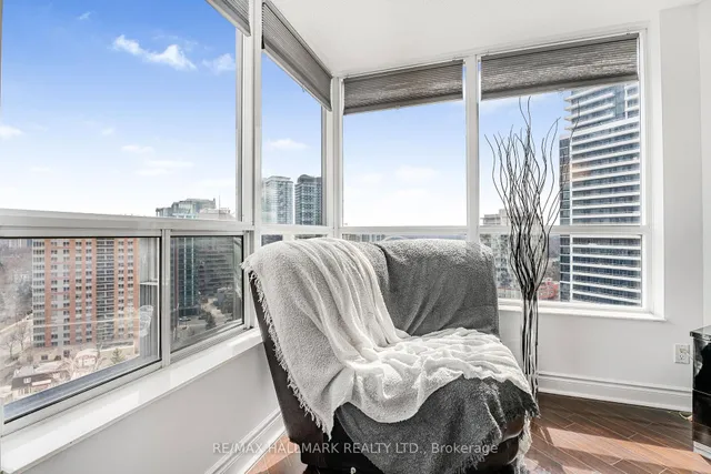 Additional image 12 of 5 Northtown Way Unit 1413