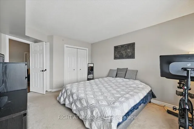 Additional image 11 of 4003 Kilmer Dr Unit 402