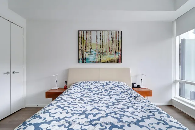 Additional image 11 of 1 Bloor St Unit 526