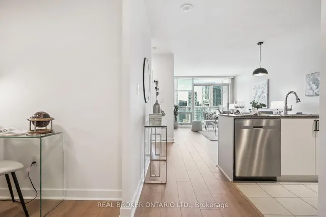 Additional image 5 of 10 Navy Wharf Crt Unit 2901