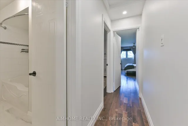 Additional image 24 of 1474 Prince John Circ