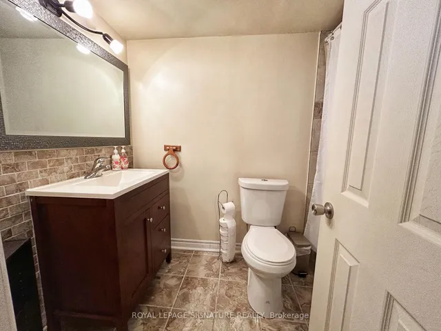 Additional image 21 of 33 Courtleigh Sq