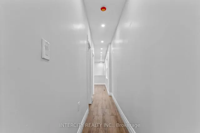 Additional image 5 of 68 Greendale Ave