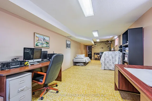 Additional image 31 of 66 Aura Lea Blvd