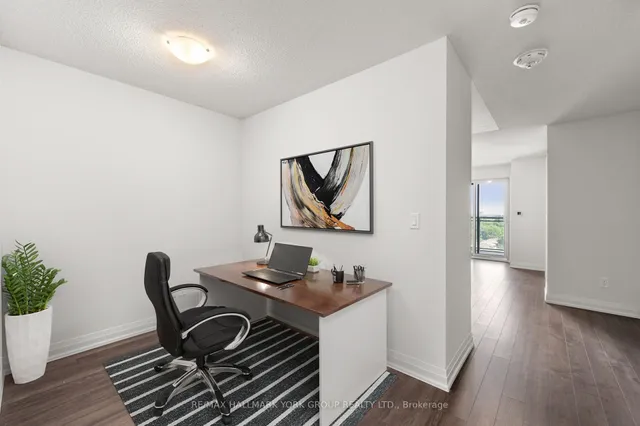 Additional image 9 of 20 Meadowglen Pl Unit 903