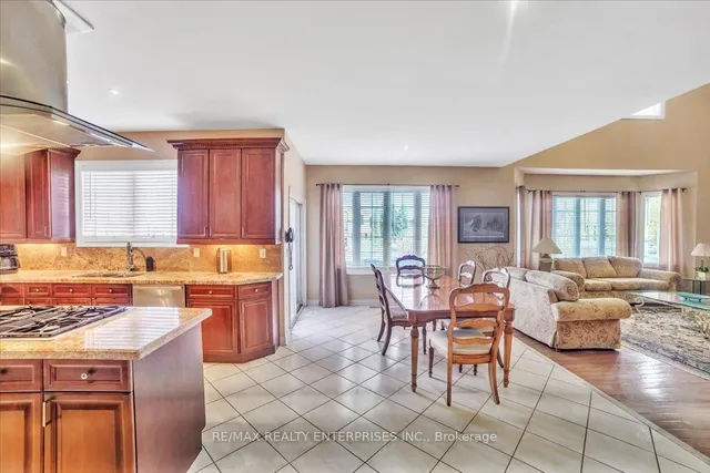 Additional image 19 of 18 Southcrest Crt