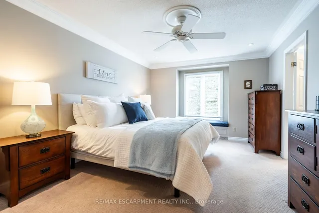 Additional image 19 of 27 Gladiola Dr