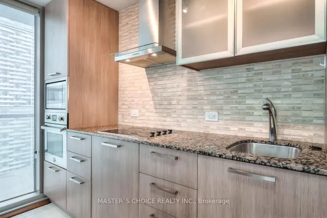 Additional image 6 of 12 York St Unit 2610