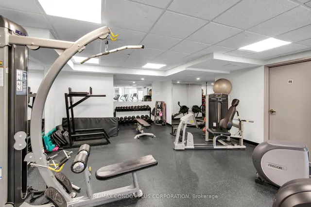 Additional image 43 of 109 Front St Unit 1135