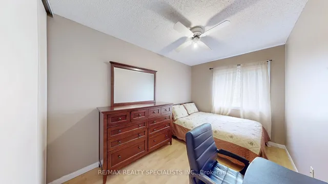 Additional image 18 of 2 Clay Brick Crt Unit 19