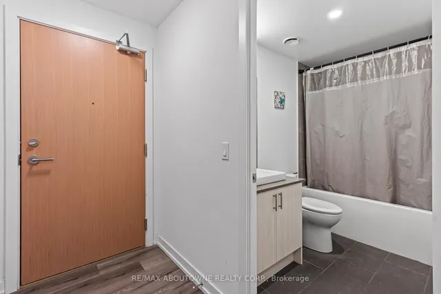 Additional image 6 of 1195 The Queensway Ave Unit PH1007