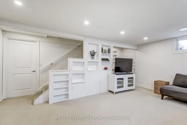 Additional image 33 of 183 Nash Rd