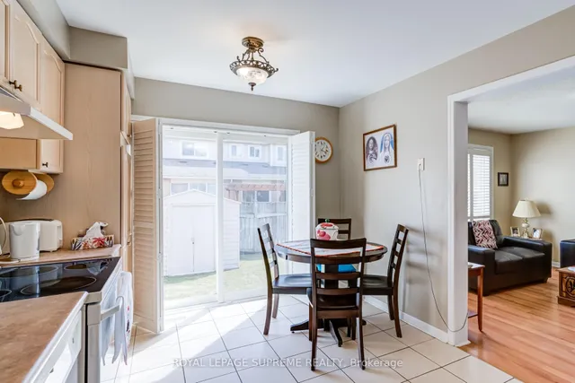 Additional image 12 of 1063 Wallbrook Cres