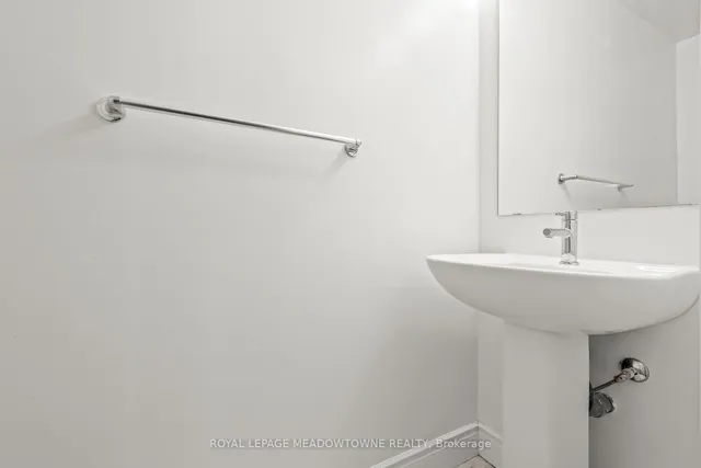 Additional image 23 of 1050 Main St Unit 809