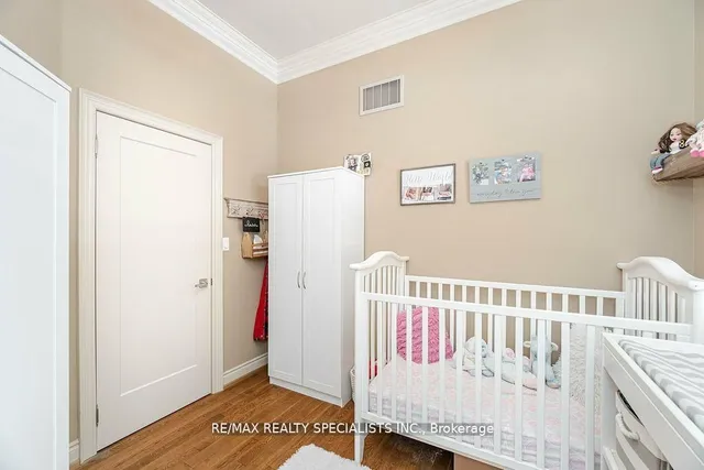 Additional image 22 of 1 Odeon St