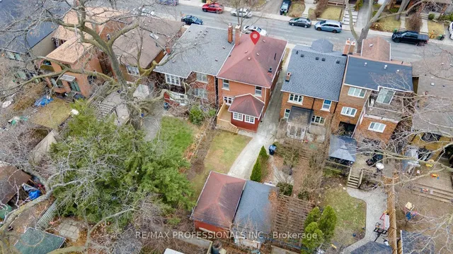 Additional image 37 of 377 Armadale Ave