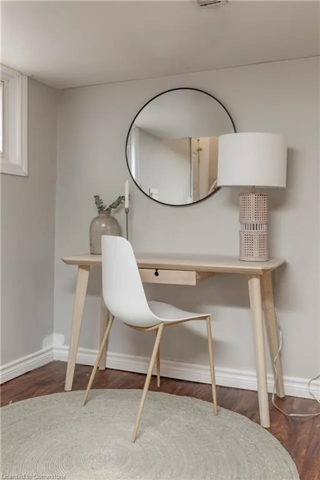 Additional image 39 of 255 London St