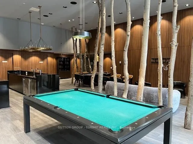 Additional image 5 of 161 Roehampton Ave Unit 1010