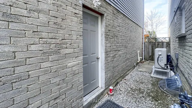 Additional image 28 of 74 Truro Cres