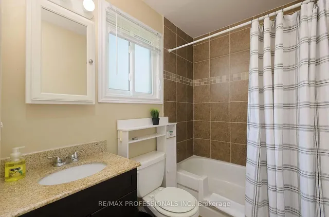 Additional image 26 of 7 Dalzell Ave