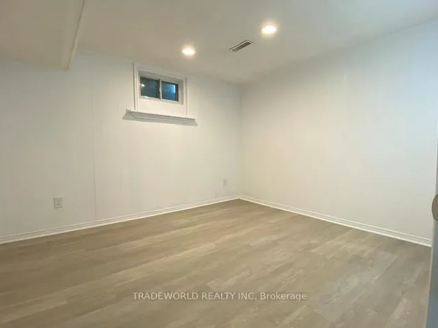 Additional image 20 of 90 Petworth Cres