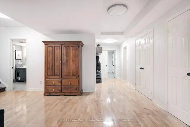 Additional image 36 of 1259 GLENASHTON Dr