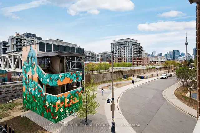 Additional image 18 of 125 Western Battery Rd Unit 303