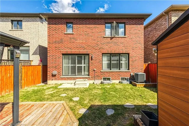 Additional image 49 of 72 Aldgate Avenue Ave