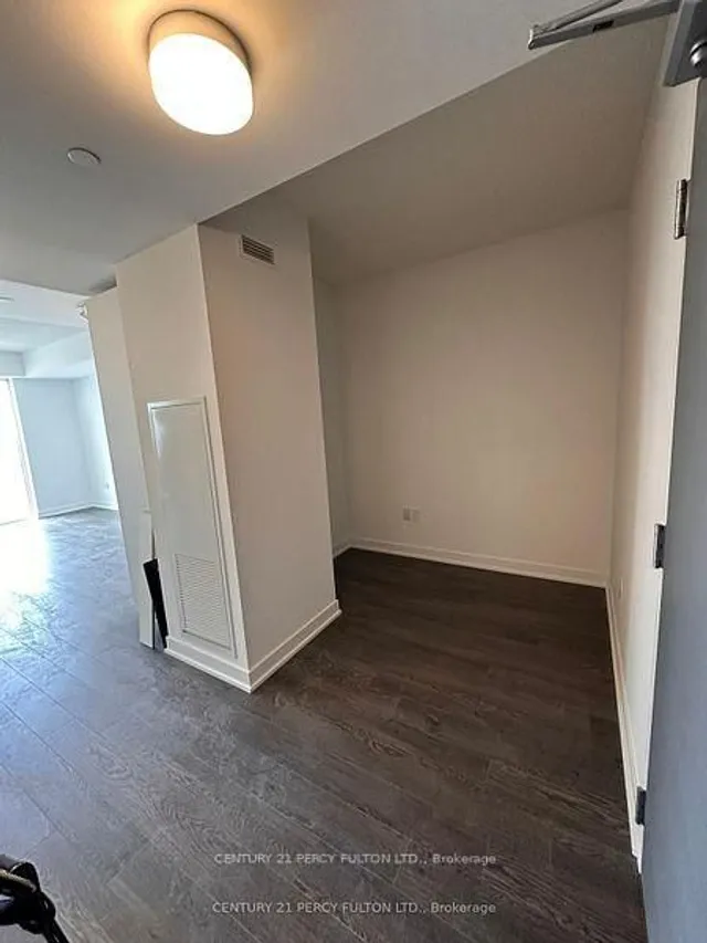 Additional image 47 of 50 O'Neill Rd Unit 2803