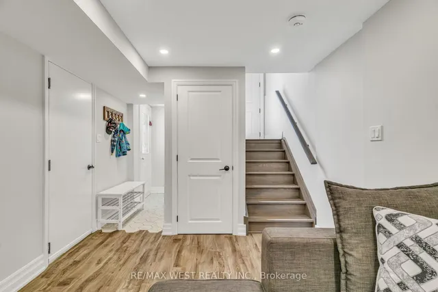 Additional image 32 of 2229 Promenade Crt