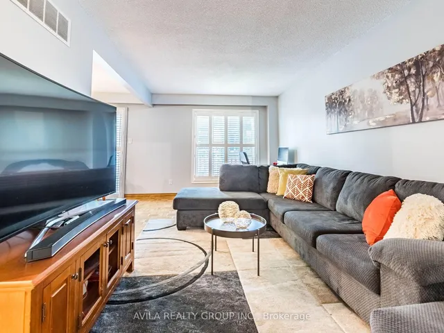 Additional image 5 of 750 Burnhamthorpe Rd Unit 31