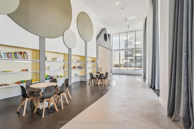 Additional image 34 of 2481 Taunton Rd Unit 372