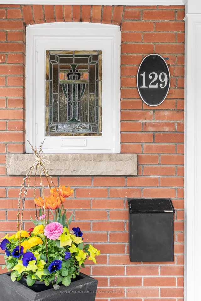 Additional image 2 of 129 Deloraine Ave