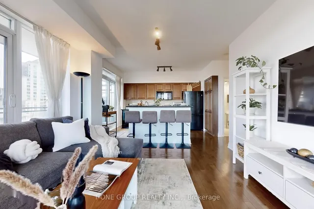 Additional image 6 of 2119 Lake Shore Blvd Unit 604